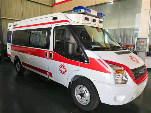 射洪市福特V362救护车